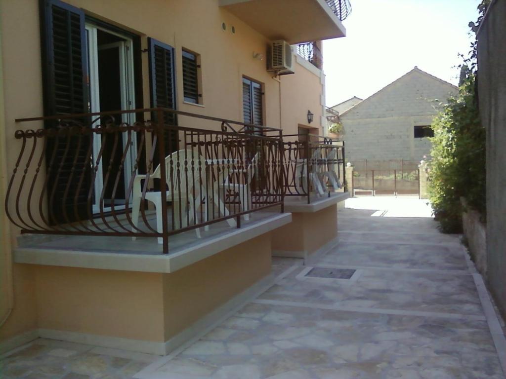 Rooms & Studio Villa Tatjana Supetar Zimmer foto