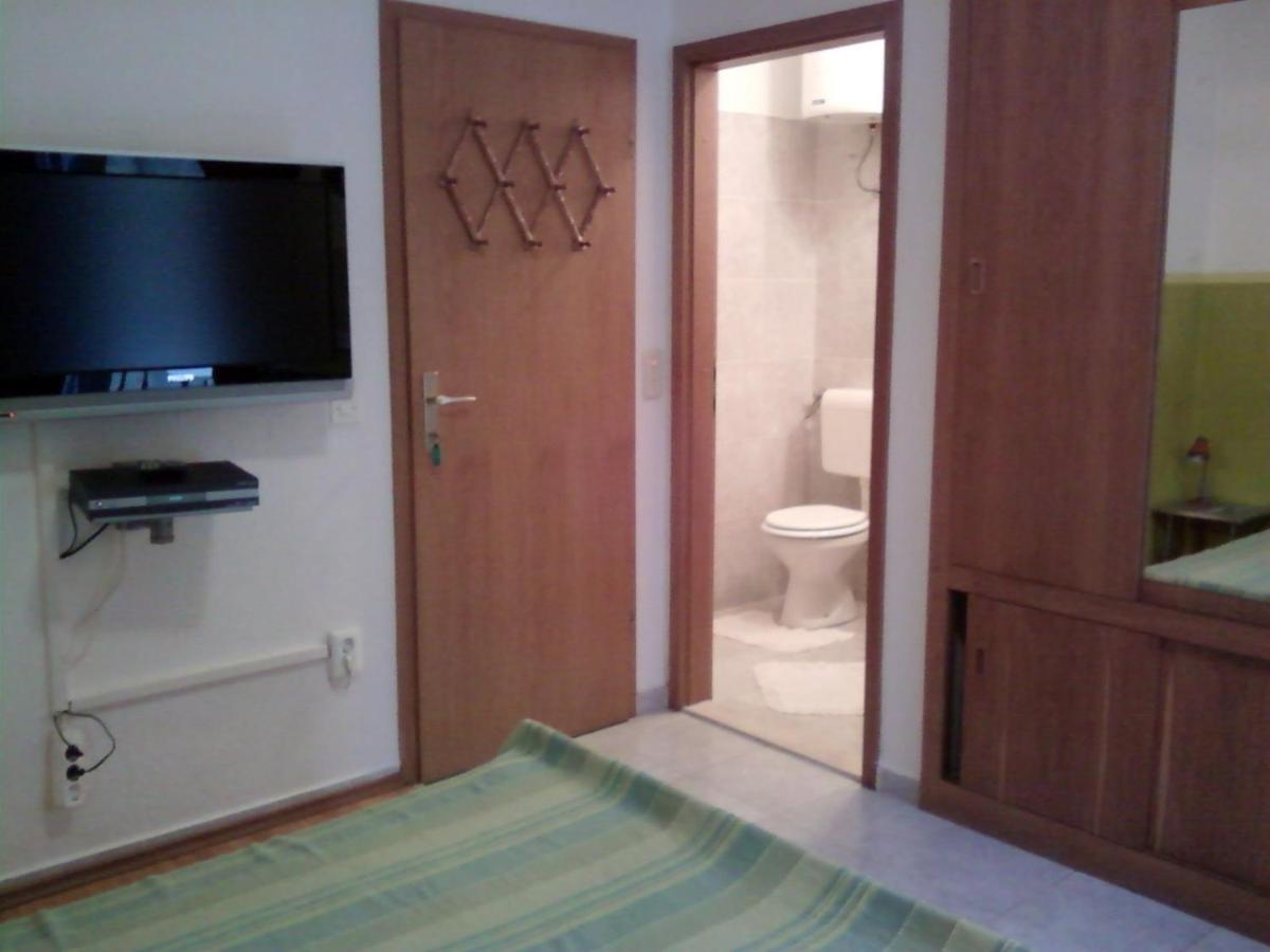 Rooms & Studio Villa Tatjana Supetar Zimmer foto